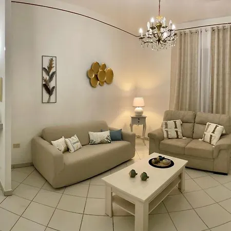 Casa *