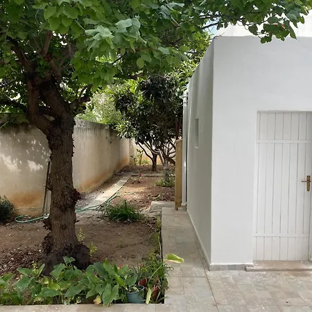 Casa *